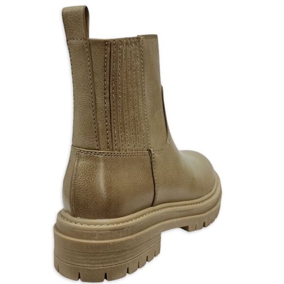 Lug Boots size 12 wide - Picture 2 of 6